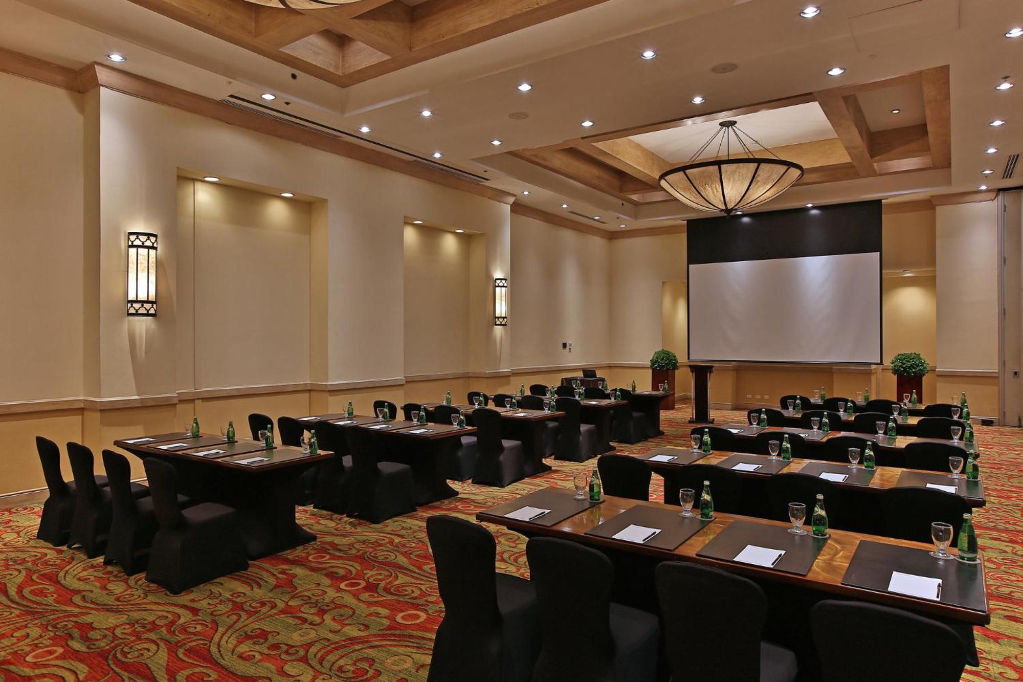Intercontinental Tegucigalpa At Multiplaza Mall By Ihg Екстер'єр фото